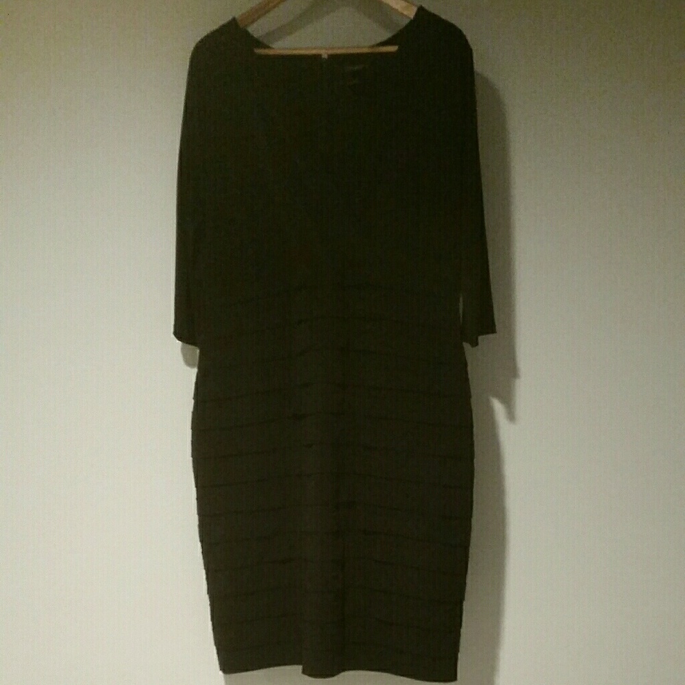 Ann Taylor sz 18 Black dress 3/4 sleeve